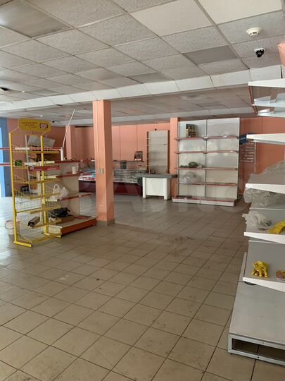 Торговая площадь, 305 м²