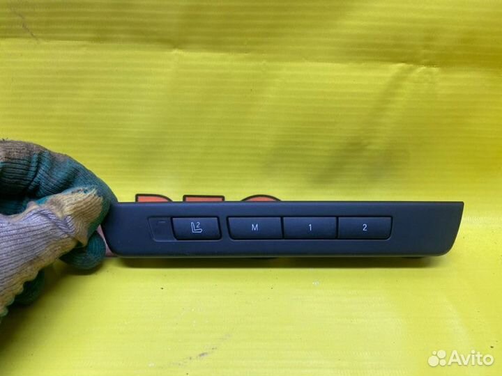 Блок управления сидением передний левый Bmw