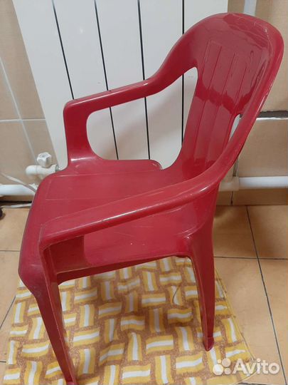 Детский стульчик