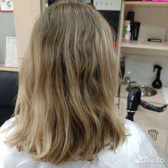 Парикмахер стилист колорист