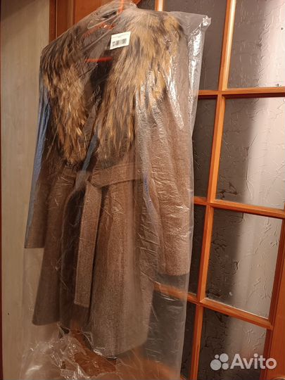 Пальто 44р