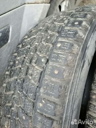 Dunlop SP Winter Ice 02 205/60 R16