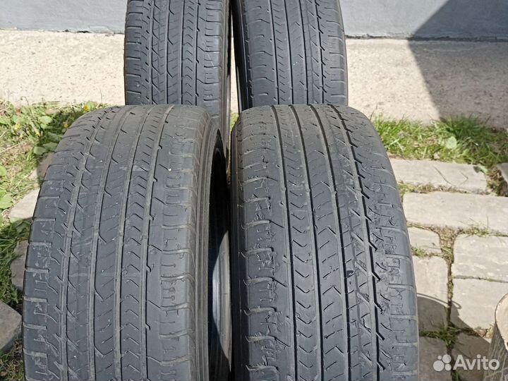 Goodyear Eagle Sport 215/55 R17 94V