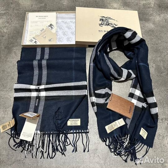 Шарф в коробке burberry