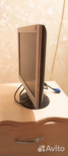 ЖК компьютерный монитор Samsung