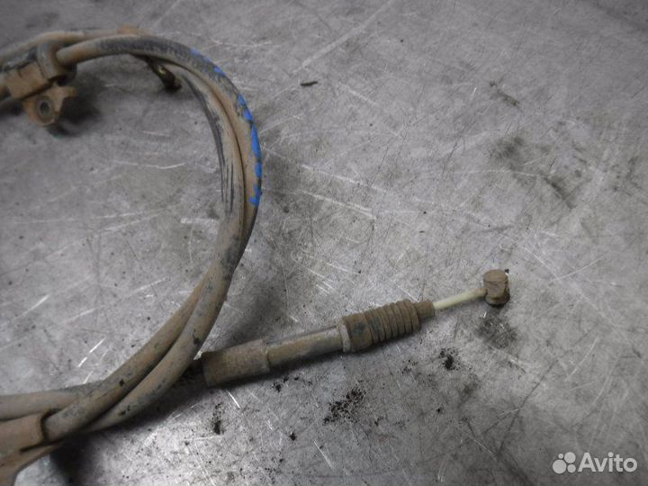 Трос ручника правый Toyota Corolla 120 4ZZ 2005