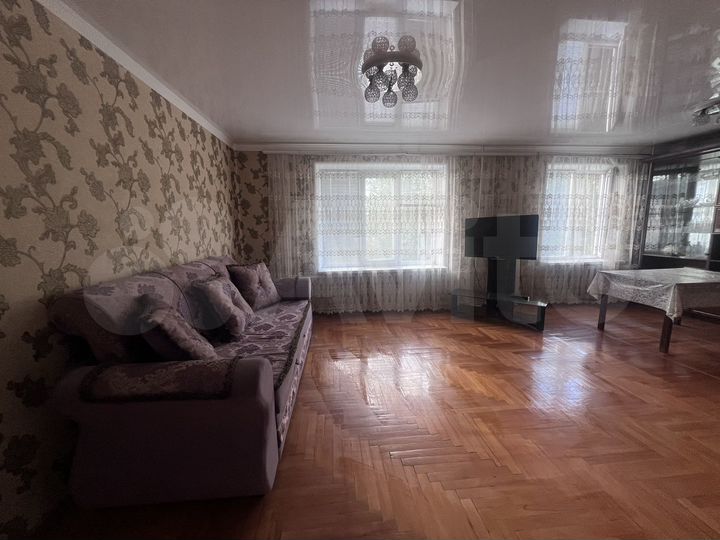 3-к. квартира, 73,7 м², 3/5 эт.