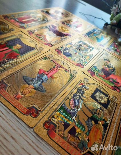 Карты таро пластик золотое солнце