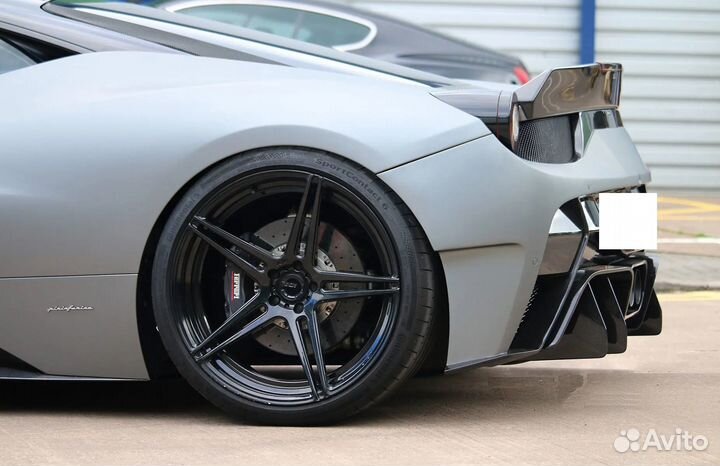 Кованые диски на Ferrari 458 Italya R22x12