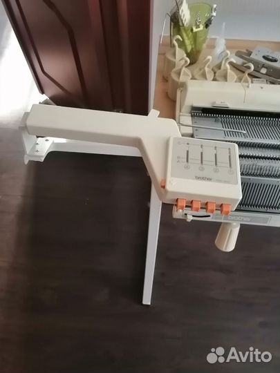 Вязальная машина brother