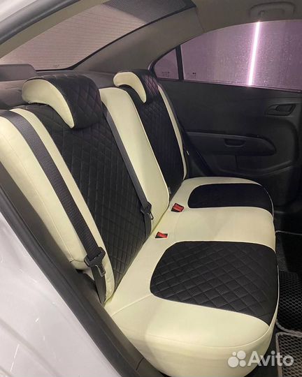 Чехлы из экокожи Volkswagen Caravelle Т5 Автопилот