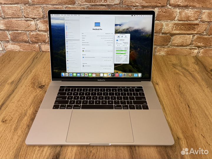 Apple MacBook Pro 15 2018 i7-2.6/16/512/560X