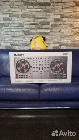 Dj контроллер Numark NS4FX (новый, Германия)