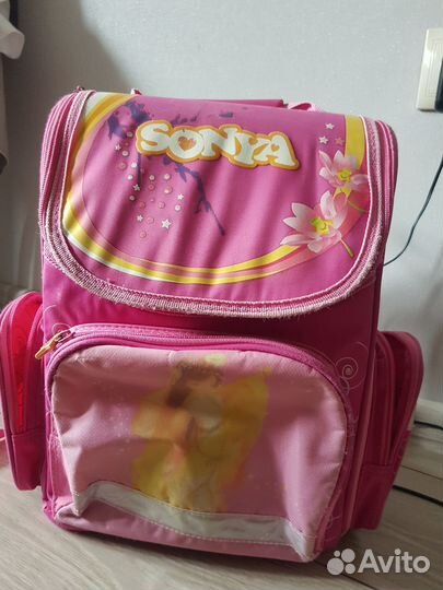 Портфель школьный для девочки