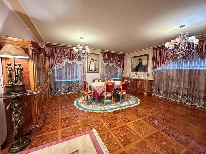 Коттедж 397 м² на участке 15,7 сот.