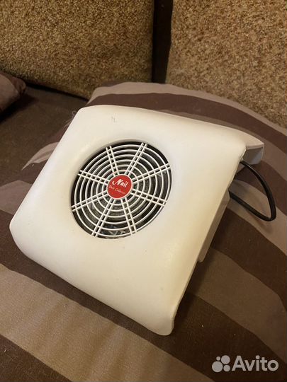 Пылесос для маникюра