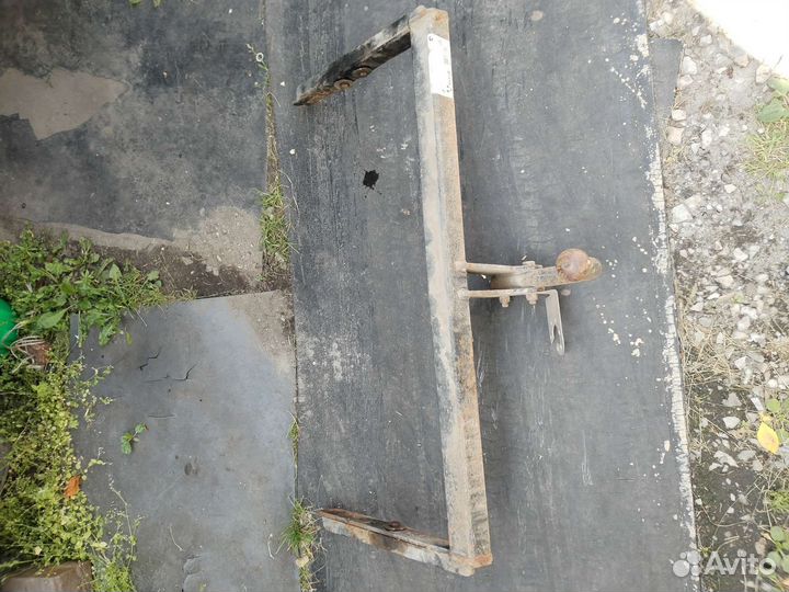 Фаркоп ford focus