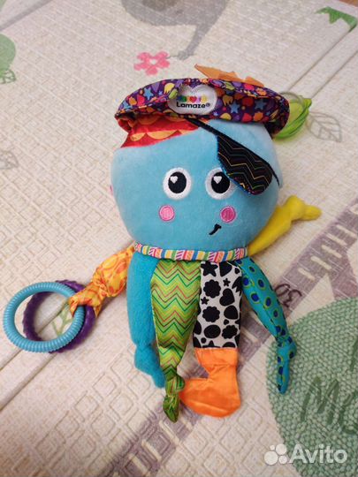 Капитан кальмар игрушка lamaze