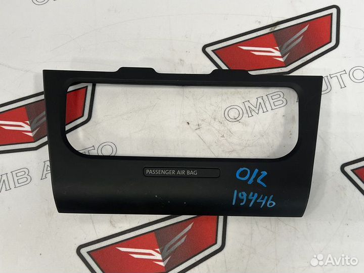 Рамка блока климат контроля Фольксваген Гольф 6