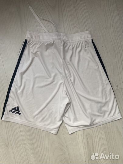 Шорты adidas