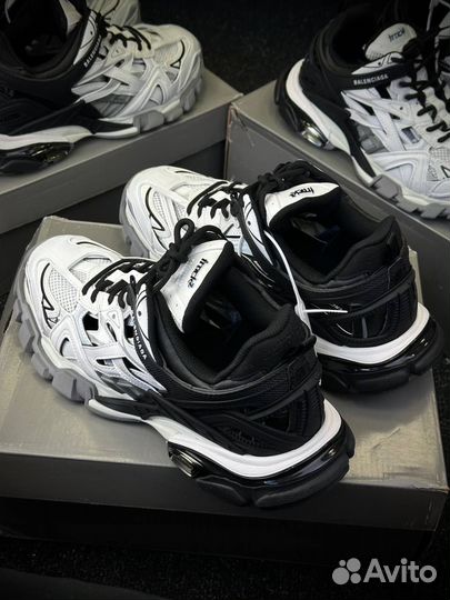 Balenciaga track 2 black white