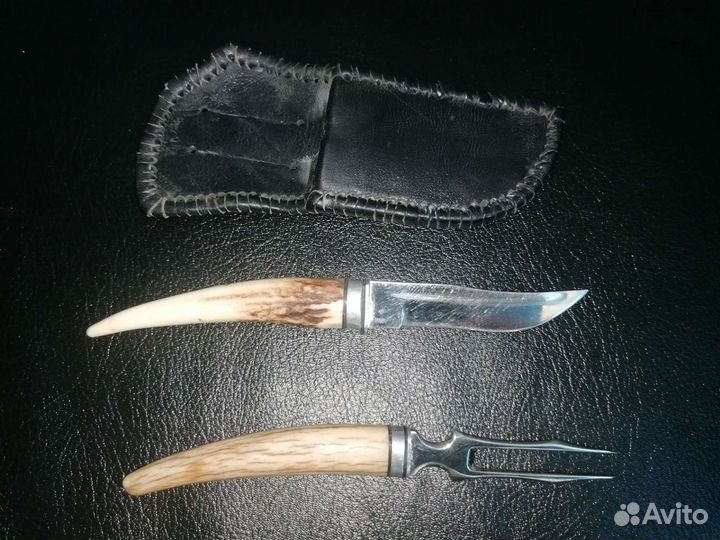 Продаётся подарочный набор (нож и вилка)