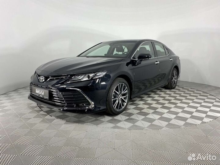 Toyota Camry 2.5 AT, 2023