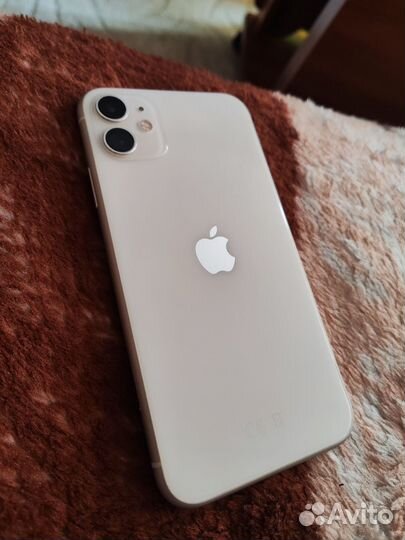 iPhone 11