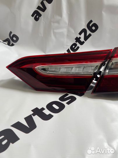 Toyota Camry v70 18- LED фонари правые