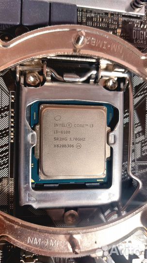 Процессор intel core i3 6100 (3.70 GHZ) на LGA1151