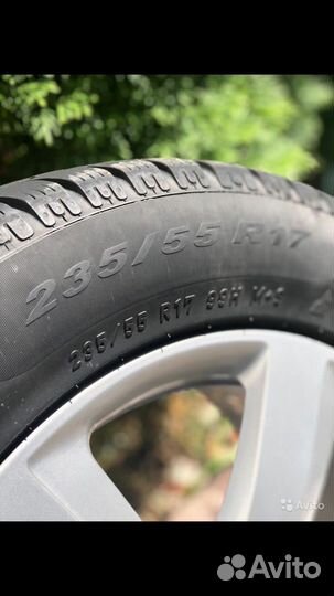 Комплект оригинальных зимних колес Audi R17