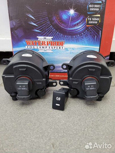 Фара противотуманная Toyota Wish 2009