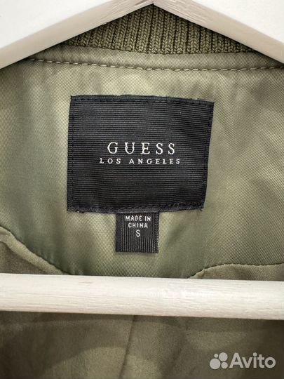 Бомбер Guess S 42