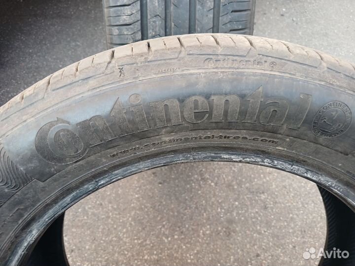 Continental ContiPremiumContact 5 215/55 R17 94W