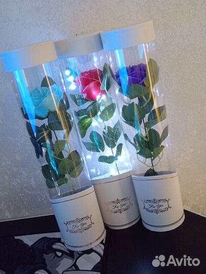 Роза в колбе с подсветкой