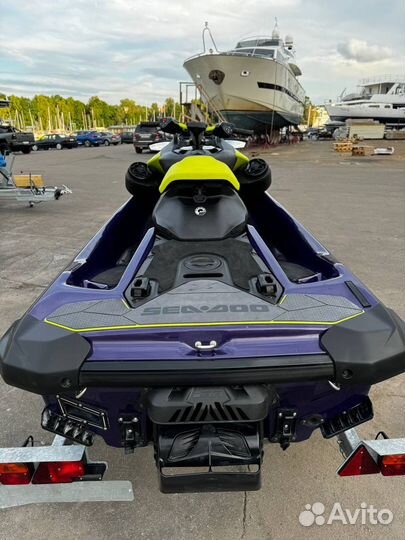 Гидроцикл Sea-Doo RXP-XRS 300