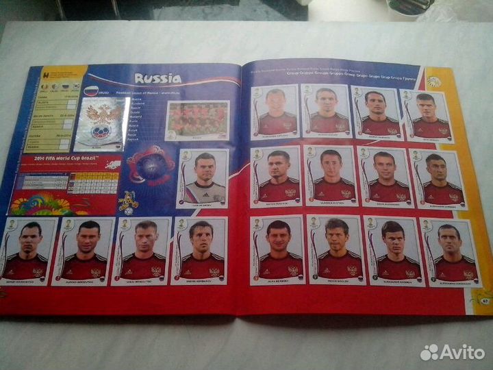 Журнал с наклейками panini