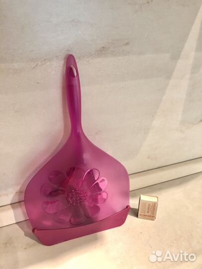 Совок со сметкой