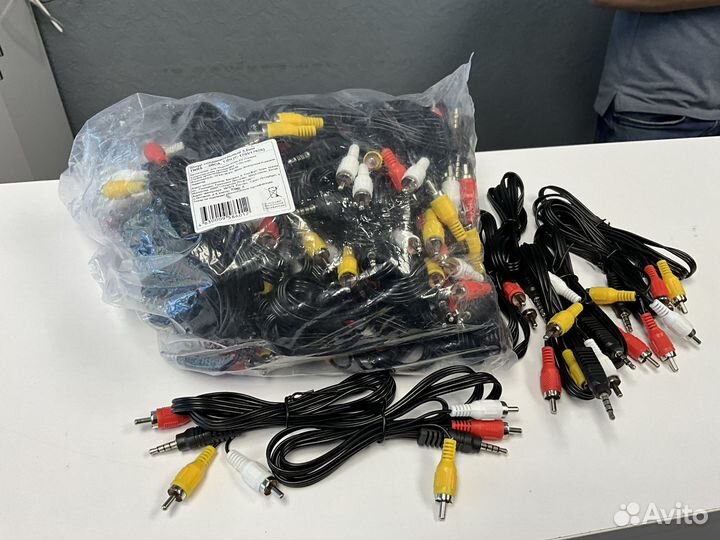 Соединительный шнур 3,5мм trrs-3RCA, 1.0м