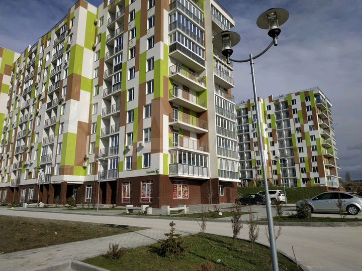 2-к. квартира, 46 м², 9/9 эт.