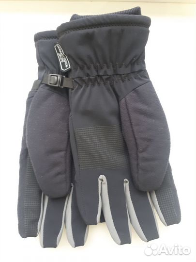 Горнолыжные перчатки. Under Armour