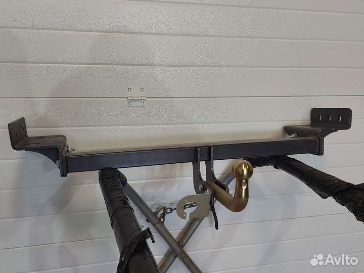 Фаркоп с электрикой Kia Sportage с 2010 по 2015г