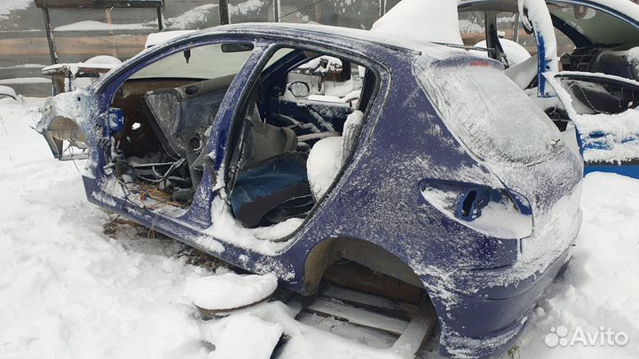 Peugeot 206 Пежо 206