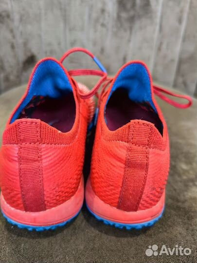 Футбольные бутсы