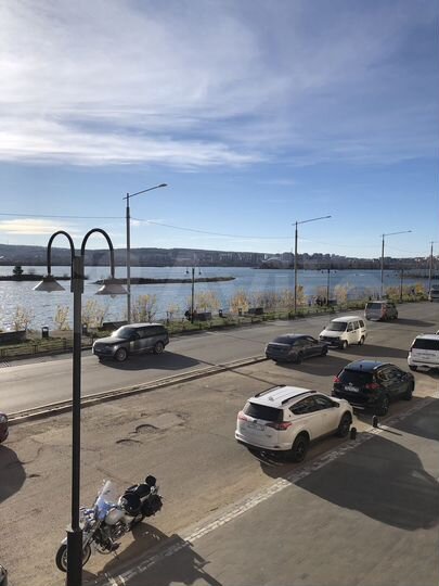 2-к. квартира, 40 м², 1/3 эт.