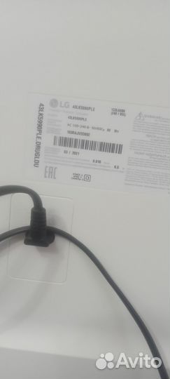 Продам телевизор