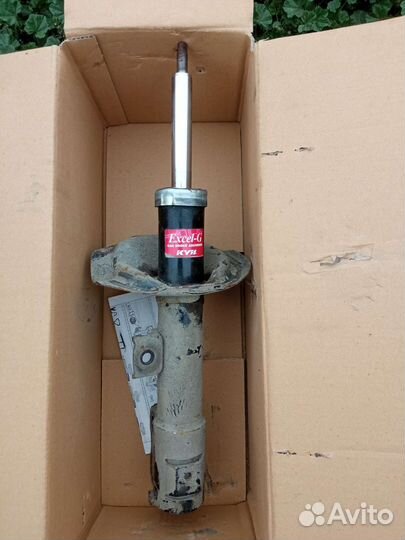 Амортизаторы от Митсубиси ланцер 10