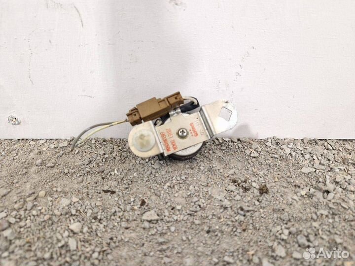 Динамик высокочастотный (пищалка) двери Nissan