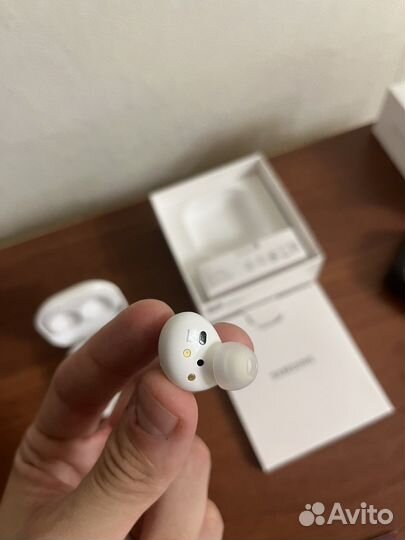 Наушники Samsung Galaxy buds 2