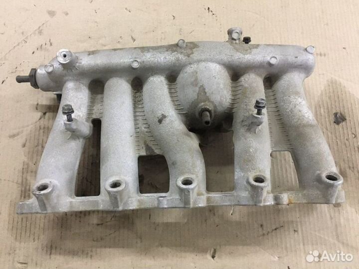 Впускной коллектор Volvo S80